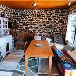 Moonstone Retreat * Mesochoria