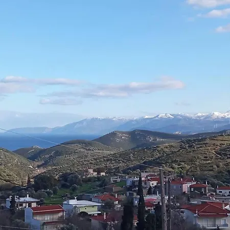 Moonstone Semesterbostad Mesochoria