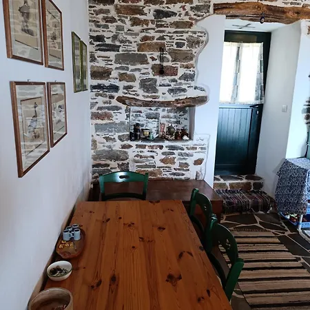بيت للعطل Stone House Anatoli Mesochoria