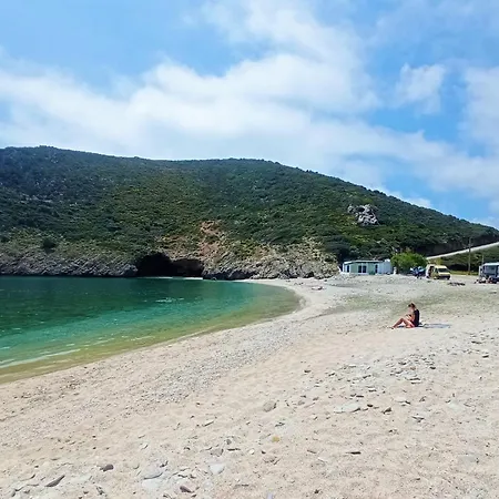 Moonstone Retreat Casa vacanze Mesochoria